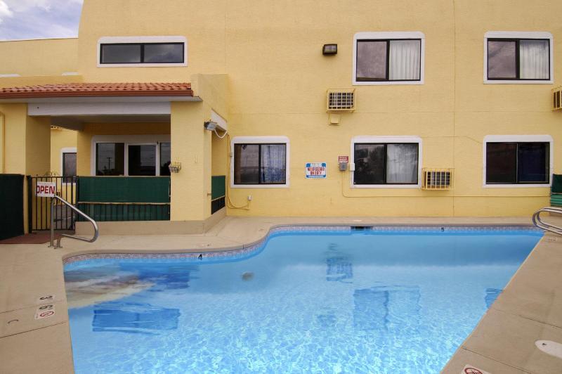 Red Roof Inn سانتا فيه المظهر الخارجي الصورة
